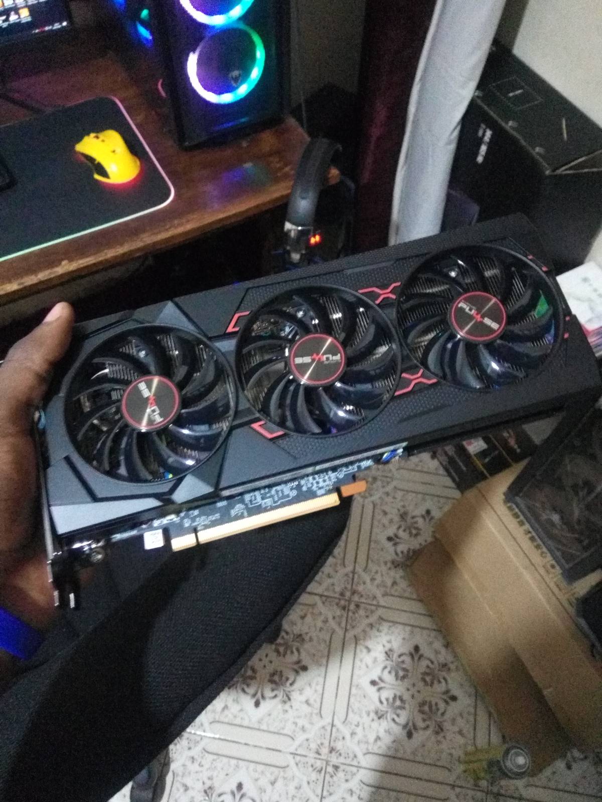 Sapphire Pulse RX 5600xt Tri-X 6gb Gddr6 - Image 2